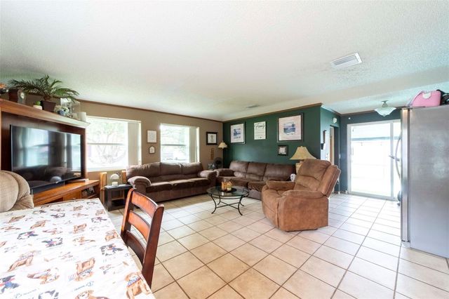 27 VOLUSIA DRIVE, Debary, FL 32713