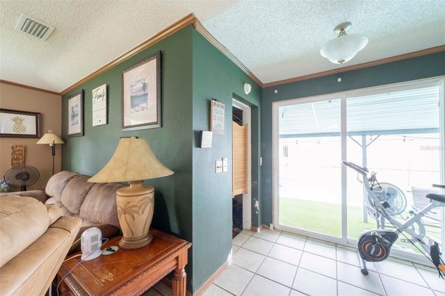 27 VOLUSIA DRIVE, Debary, FL 32713