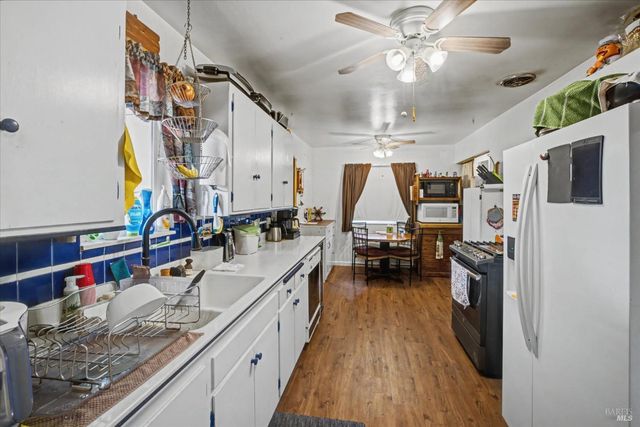 828 Laguna St, Napa, CA 94558