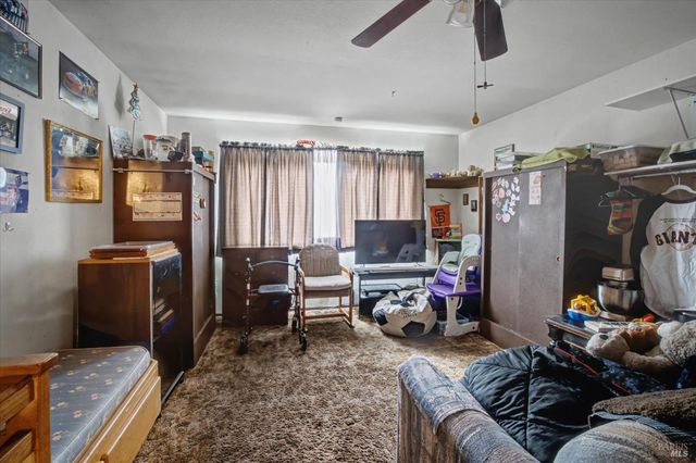 828 Laguna St, Napa, CA 94558