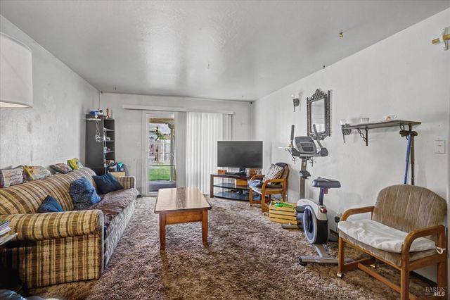 828 Laguna St, Napa, CA 94558