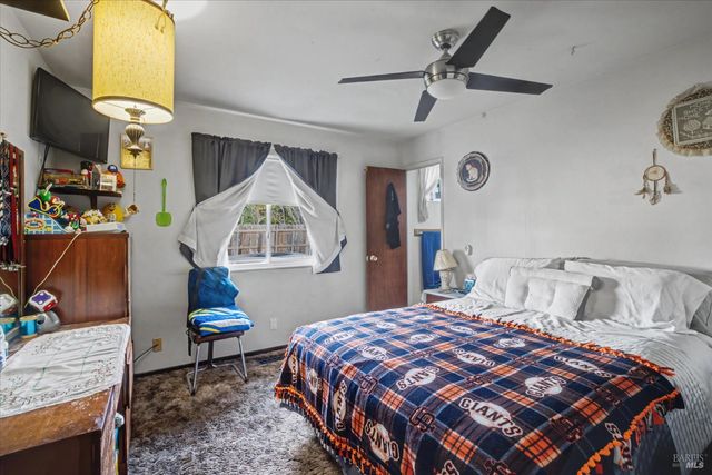 828 Laguna St, Napa, CA 94558