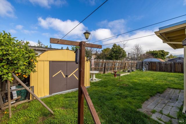 828 Laguna St, Napa, CA 94558