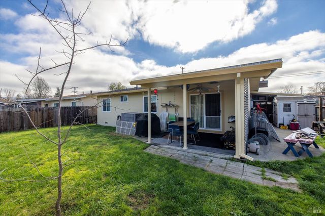 828 Laguna St, Napa, CA 94558