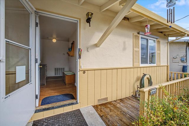 828 Laguna St, Napa, CA 94558