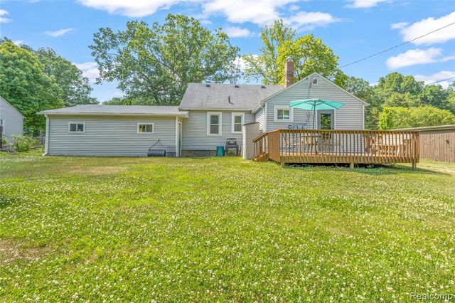 39000 Wabash Street, Romulus, MI 48174