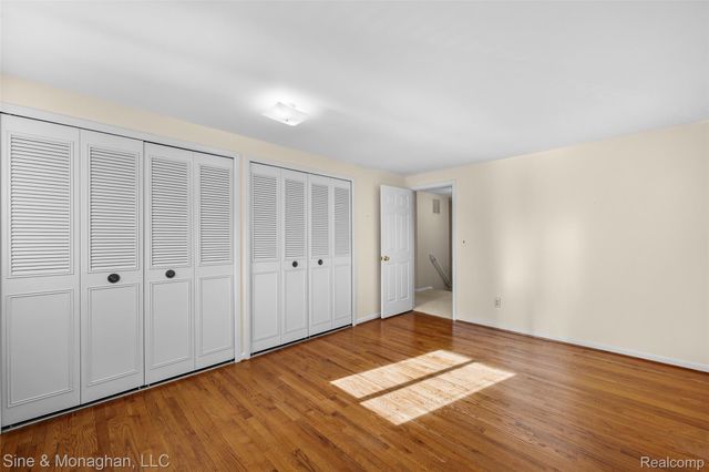 2379 Park Ridge Drive, Bloomfield Hills, MI 48304