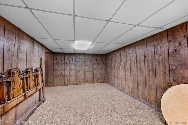 2379 Park Ridge Drive, Bloomfield Hills, MI 48304