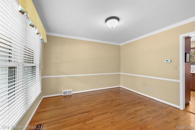 2379 Park Ridge Drive, Bloomfield Hills, MI 48304