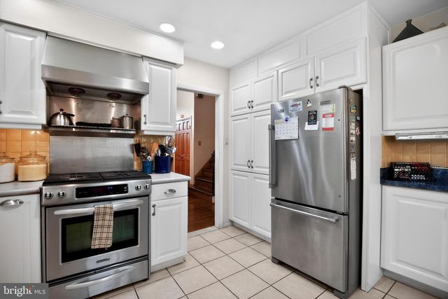 1005 QUILL LN, Oreland, PA 19075