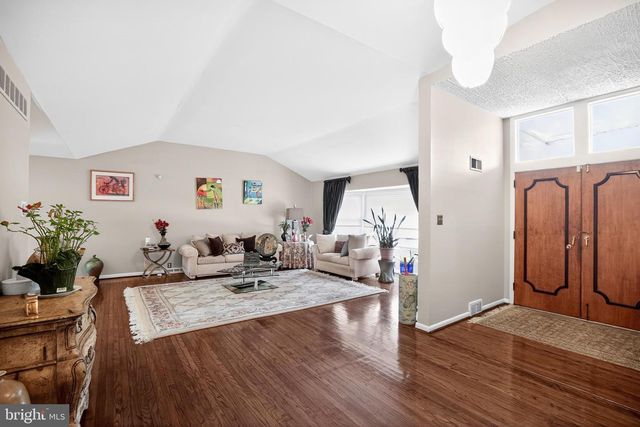 1005 QUILL LN, Oreland, PA 19075