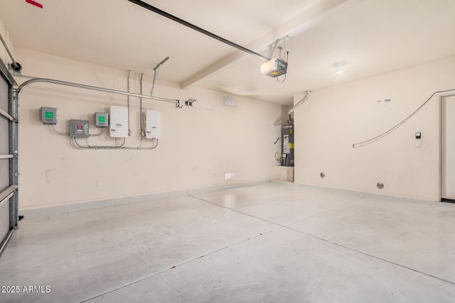 7352 W VALENCIA Drive, Laveen, AZ 85339