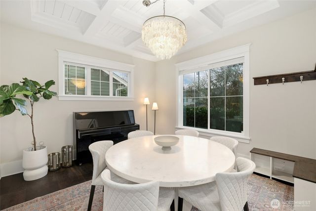 4716 48th Avenue NE, Seattle, WA 98105