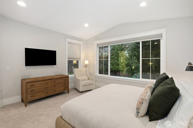 4716 48th Avenue NE, Seattle, WA 98105