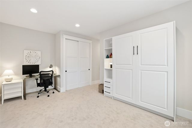 4716 48th Avenue NE, Seattle, WA 98105