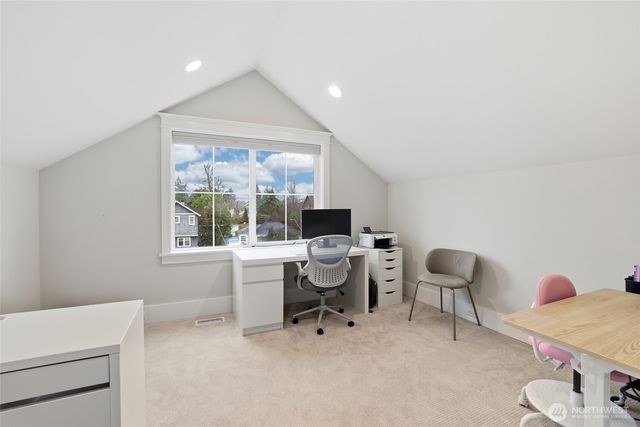 4716 48th Avenue NE, Seattle, WA 98105