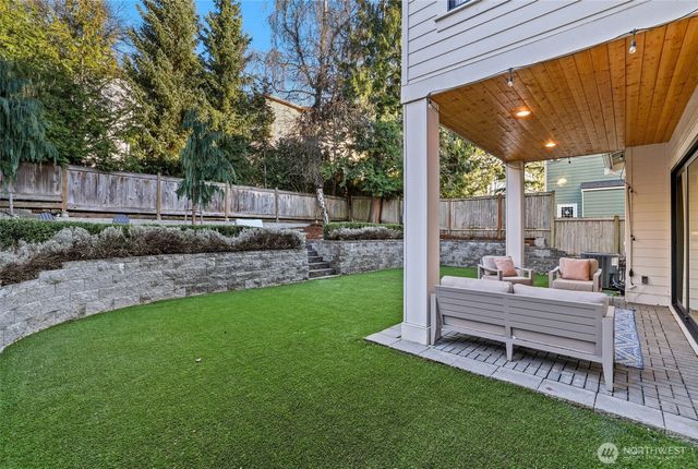 4716 48th Avenue NE, Seattle, WA 98105