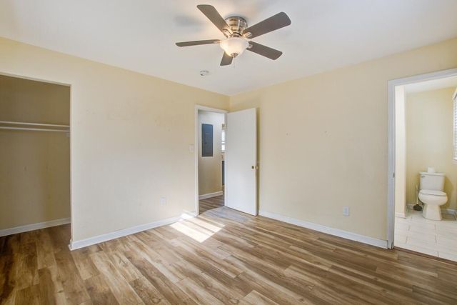 5918 Griffin Street, Hanahan, SC 29410