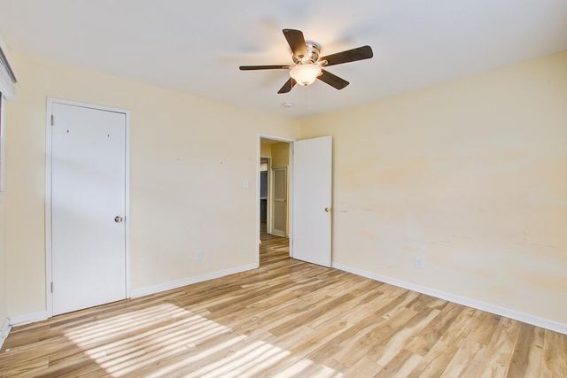 5918 Griffin Street, Hanahan, SC 29410