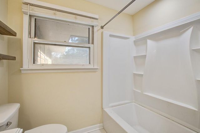 5918 Griffin Street, Hanahan, SC 29410