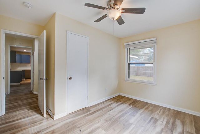 5918 Griffin Street, Hanahan, SC 29410