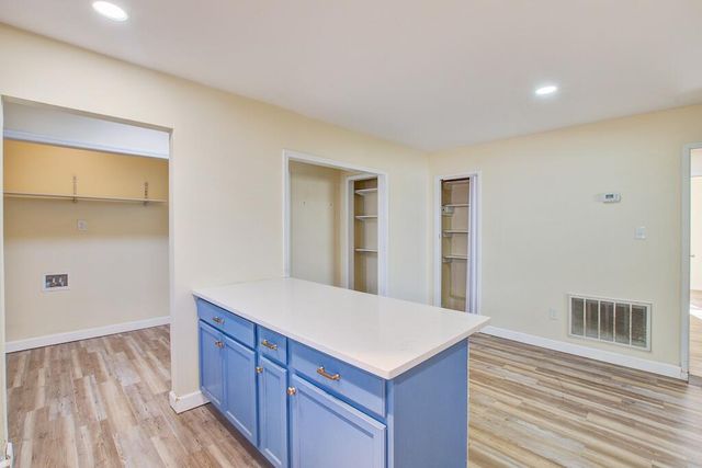 5918 Griffin Street, Hanahan, SC 29410