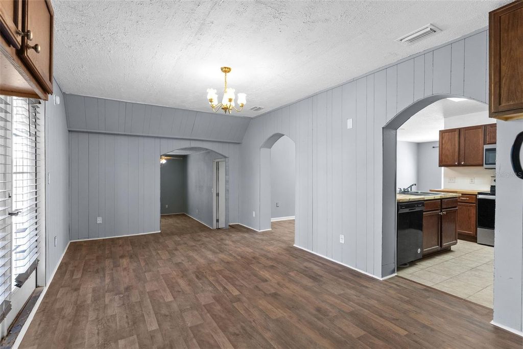 Image 13 of property listing at 16727 SE 91ST STREET, Lake Butler, FL 32054