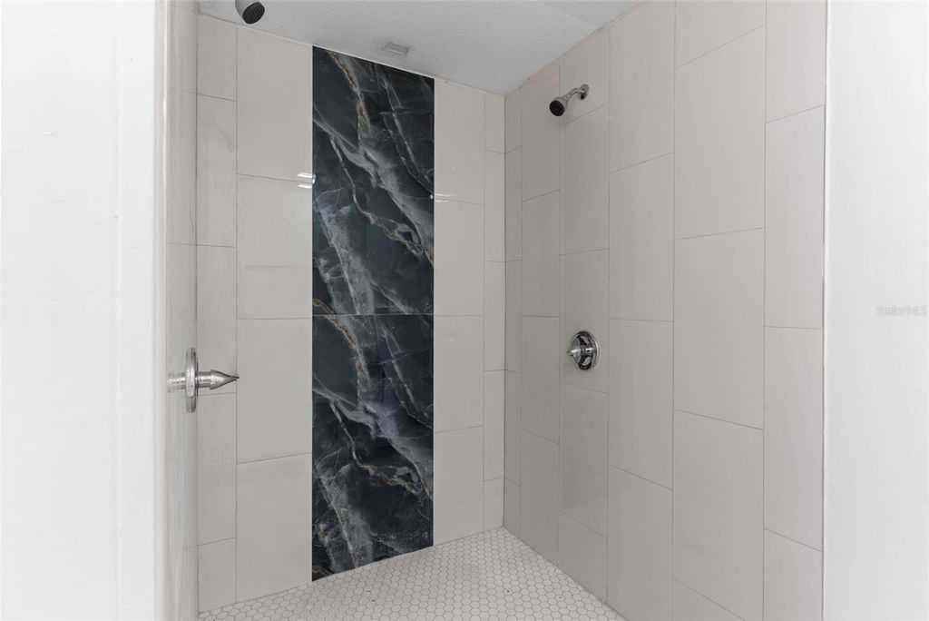 Image 21 of property listing at 16727 SE 91ST STREET, Lake Butler, FL 32054