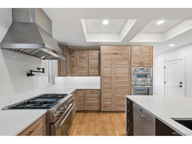 2227 N Clarkson St, Denver, CO 80205