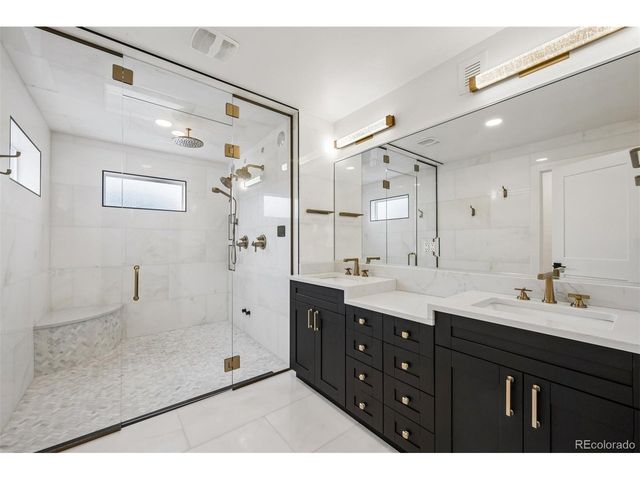 2227 N Clarkson St, Denver, CO 80205
