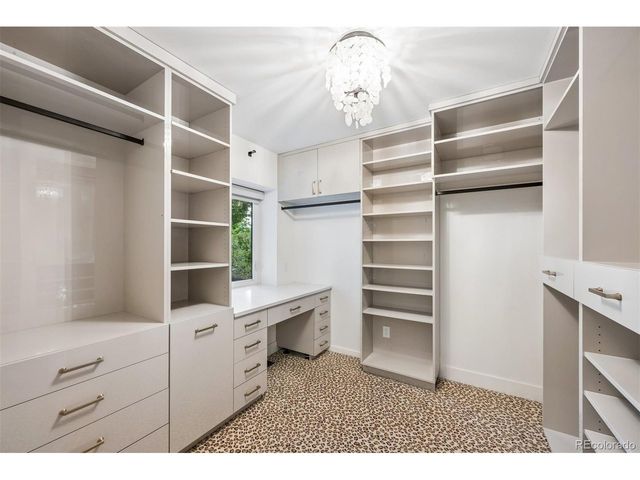 2227 N Clarkson St, Denver, CO 80205