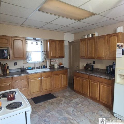 601 Stowe Street, Jamestown, NY 14701