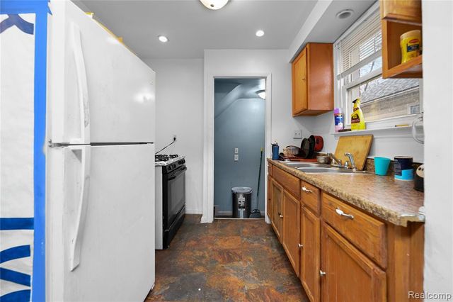 12088 Archdale Street, Detroit, MI 48227