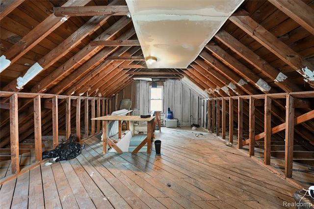 12088 Archdale Street, Detroit, MI 48227