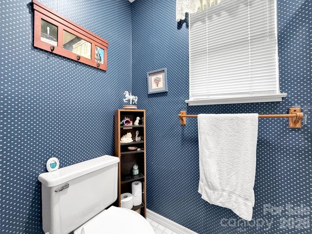 35 Talon Court, Waynesville, NC 28786