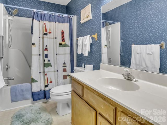 35 Talon Court, Waynesville, NC 28786