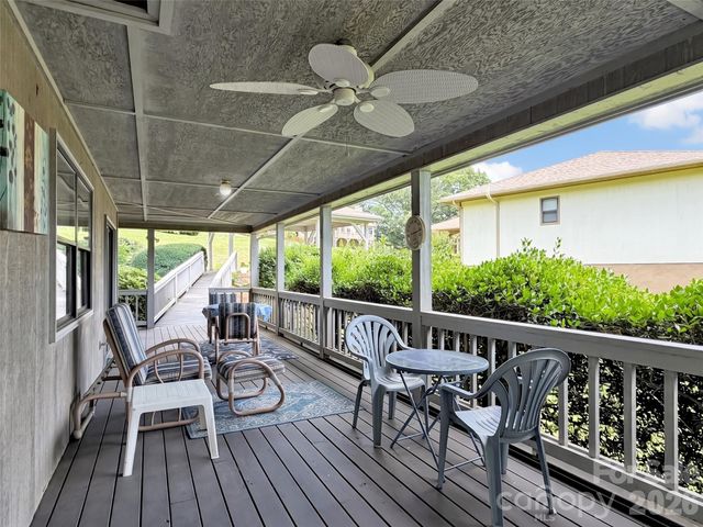 35 Talon Court, Waynesville, NC 28786