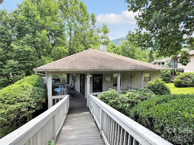 35 Talon Court, Waynesville, NC 28786
