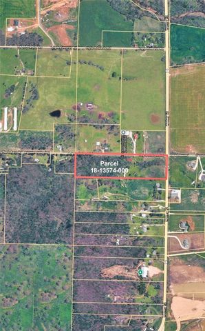 12129 Roy Jech Farm Road, Gentry, AR 72734