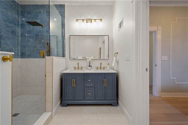 337 Fisk St, Lawrenceville, PA 15201