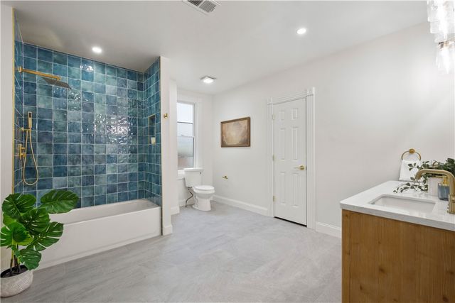 337 Fisk St, Lawrenceville, PA 15201