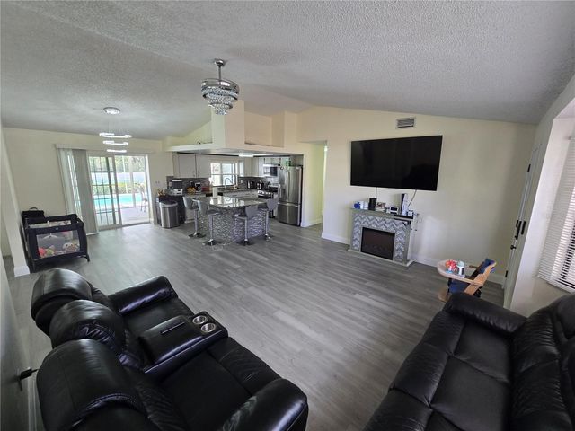 7264 LINDHURST STREET, Spring Hill, FL 34606