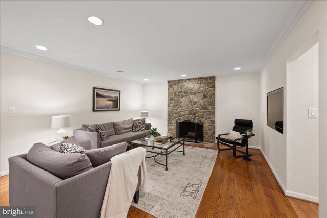 7616 HACKAMORE DR, Potomac, MD 20854