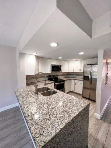 9050 NW 28th Street Unit 122, Coral Springs, FL 33065