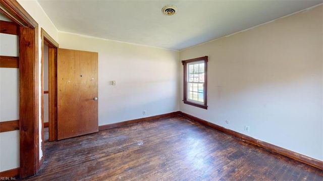 5217 Askew RD, Chesapeake, VA 23321