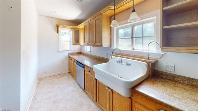 5217 Askew RD, Chesapeake, VA 23321