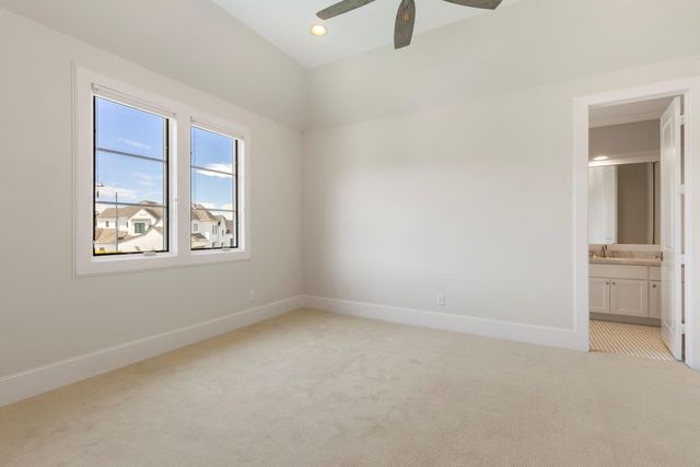6806 E Warwick Lake Lane, Spring, TX 77389