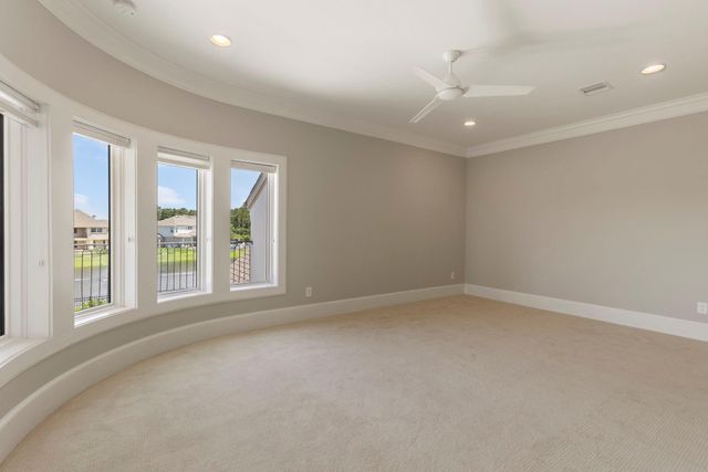 6806 E Warwick Lake Lane, Spring, TX 77389
