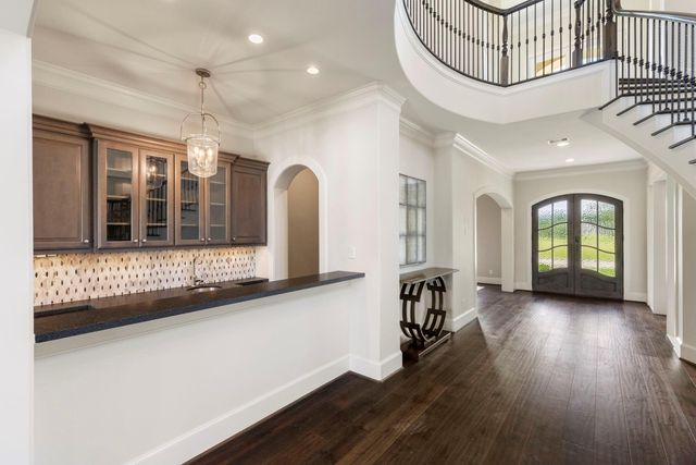 6806 E Warwick Lake Lane, Spring, TX 77389