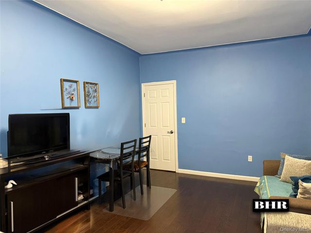 8735 Bay Parkway A32, Brooklyn, NY 11214